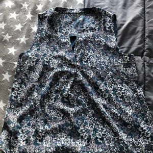 Loft mixed media sleeveless top